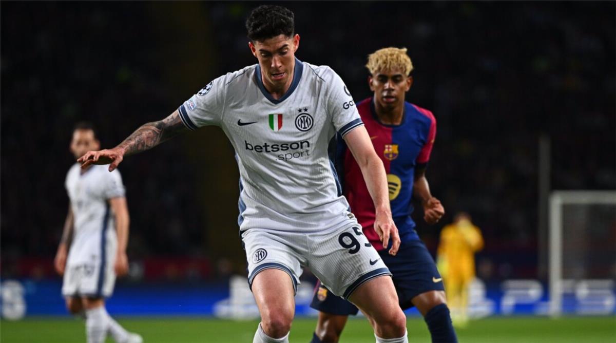 الحلم نيوز : باستوني: لاعب برشلونة أفضل من واجهته في مسيرتي