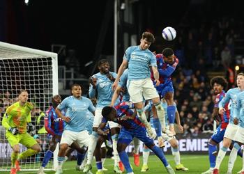 نوتينجهام فورست يمنح مانشستر سيتي هدية جديدة ويتعادل مع كريستال بالاس