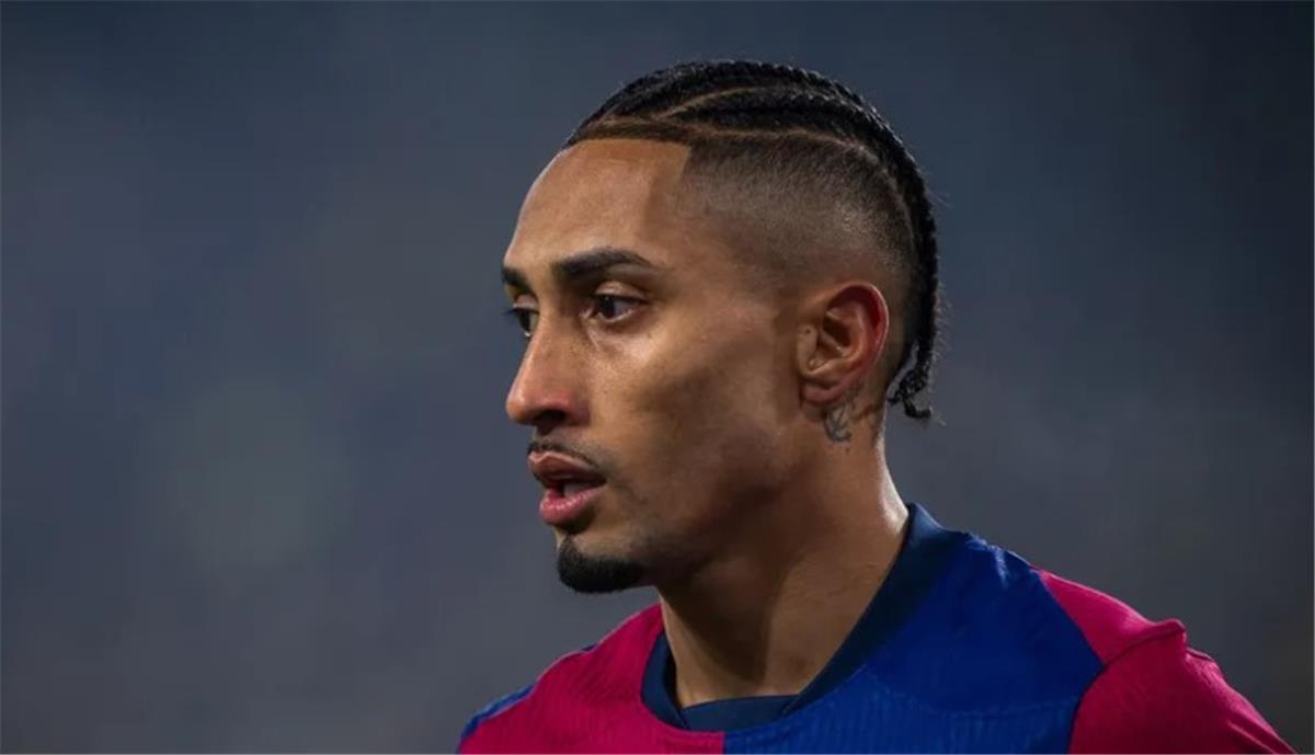 الحلم نيوز : رافينها: بكاء مهاجم برشلونة في المران أثر في كثيرًا.. وفليك أعطانا درسًا بسببه