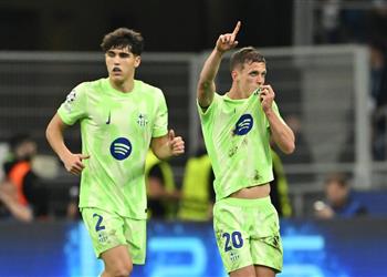 فيديو العودة داني أولمو يسجل هدف برشلونة الثاني أمام إنتر ميلان