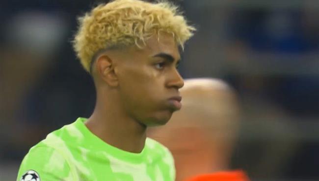 لامين يامال كاد ان يسجل هدف عالمي في مرمي انتر ميلان