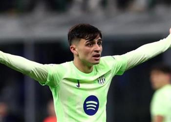 بيدري يفتح النار على حكم مباراة إنتر ميلان على يويفا النظر في أمرك