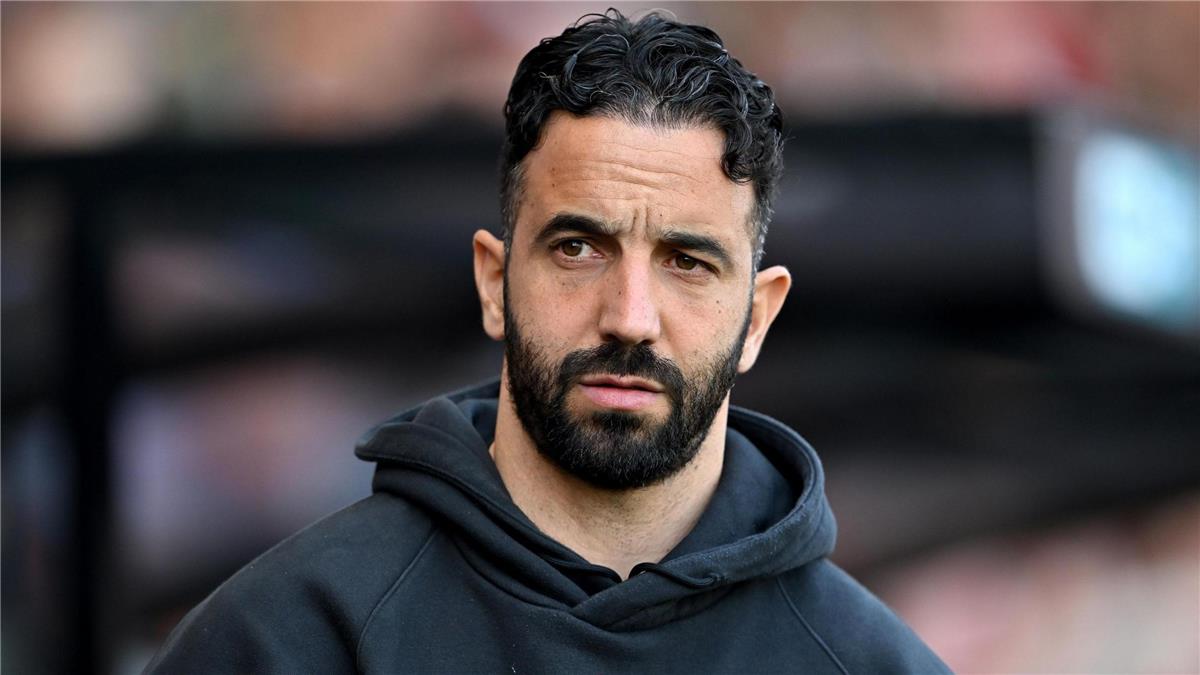 العالمي : أموريم يحسم موقف مانشستر يونايتد من بيع برونو فرنانديز إلى الهلال السعودي