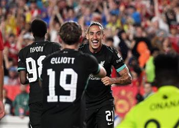 ليفربول يوافق على رحيل الصديق المقرب لـ محمد صلاح