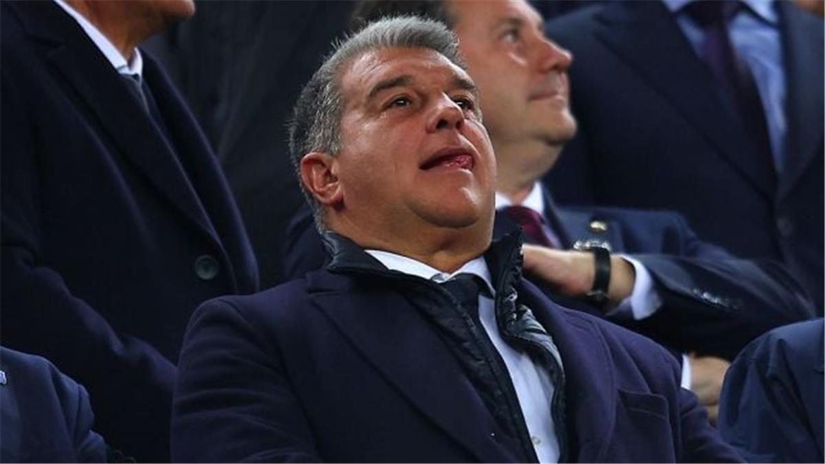 الحلم نيوز : فليك يُغضب كوندي ولابورتا يتعرض للإهانة.. كواليس مثيرة في ليلة إقصاء برشلونة من دوري أبطال أوروبا