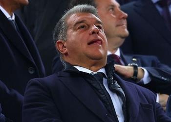 فليك ي غضب كوندي ولابورتا يتعرض للإهانة كواليس مثيرة في ليلة إقصاء برشلونة من دوري أبطال أوروبا