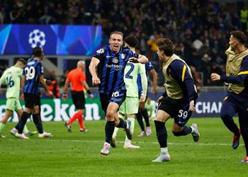 مستشار لابورتا يهاجم مارشينياك هدد لاعبينا من الدقيقة الثالثة والصدف لا تحدث بدون سبب