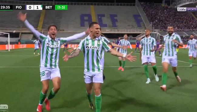 هدف ريال بيتيس الرائع في مرمي فيورنتينا بدوري المؤتمر الاوروبي