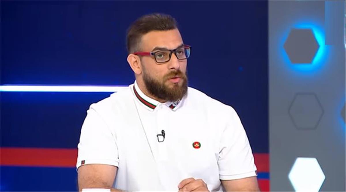 العالمي : أحمد دويدار: الزمالك كان يجب أن يفعل مثل الأهلي.. والأحمر ينتحر فنيًا في هذا الأمر