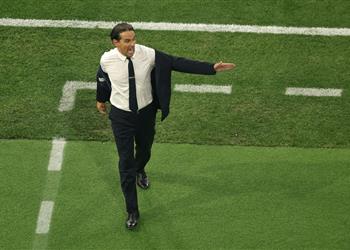 إنزاجي بعد خسارة نهائي دوري الأبطال وعرض الهلال الم غري نشعر بمرارة وسأجلس مع النادي