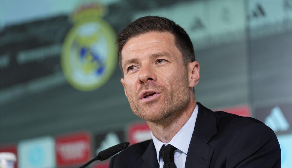 شبكة الحلم : بسبب صفقة ماستانتونو.. لاعب ريال مدريد مهدد بالرحيل في الصيف