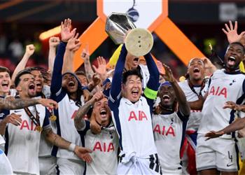 رسمي ا توتنهام يعلن تعاقده مع مدرب جديد خلف ا لـ بوستيكوجلو