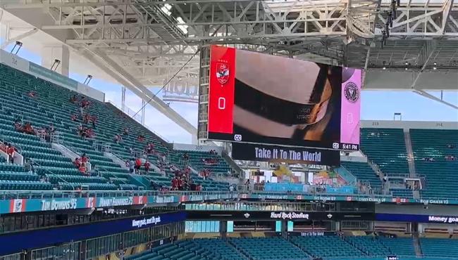 من قلب الملعب اجواء رائعة قبل مباراة الاهلي وانتر ميامي في افتتاح كأس العالم للأندية