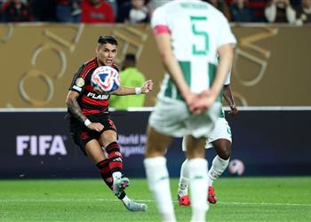 فيديو جورجينيو يصنع وأراوخو يسجل هدف فلامينجو الثاني أمام الترجي