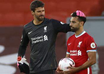 أليسون محمد صلاح احتفل بهدفي بطريقة مختلفة لم أشاهدها من قبل وأدافع عن 60 ألف شخص