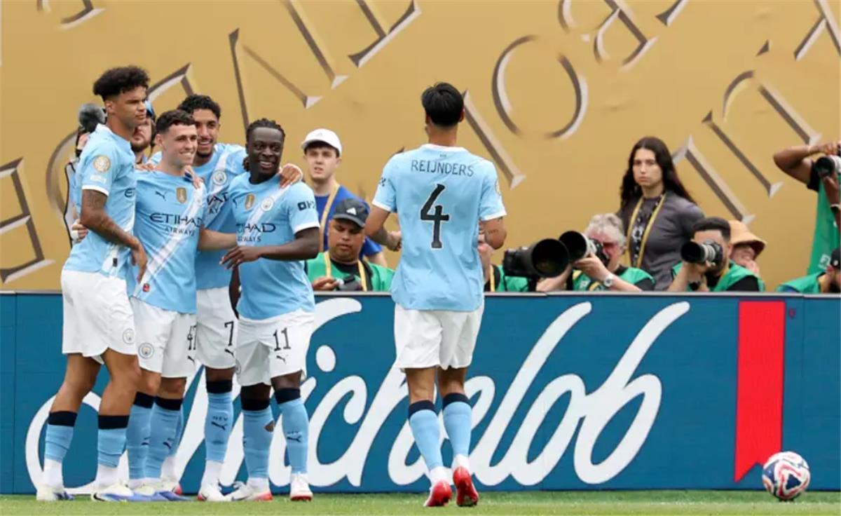 شبكة الحلم : رجل مباراة مانشستر سيتي والوداد في كأس العالم للأندية