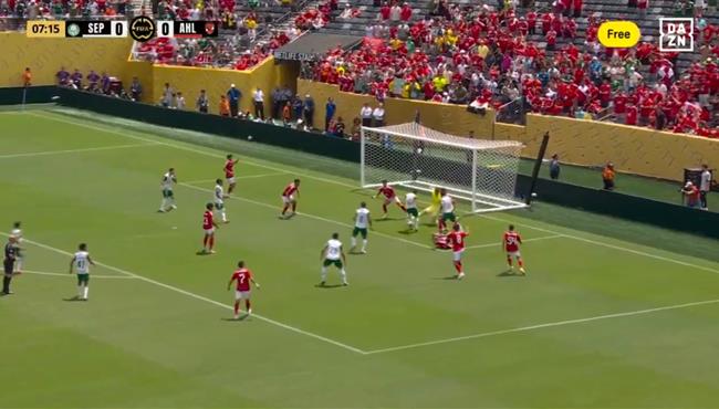 هجمة خطيرة من بالميراس علي مرمي الاهلي في كأس العالم للاندية