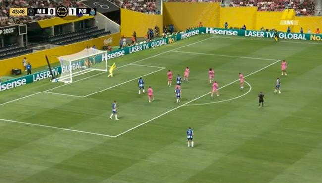القائم يحرم بورتو من تسجيل هدف في مرمي انتر ميامي بكأس العالم للاندية