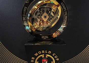 وصف أحدهم بالأفضل على مر العصور فيفا يستعرض تاريخ ثلاثي أيقوني في الأهلي قبل المشاركة بـ كأس العالم للأندية