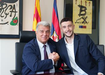 خوان جارسيا بعد انضمامه إلى برشلونة أريد العزف هنا
