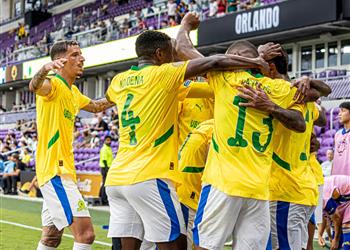 مواعيد مباريات اليوم السبت 21 6 2025 والقنوات الناقلة صن داونز يواجه بوروسيا دورتموند وإنتر ميلان أمام أوراوا ريدز