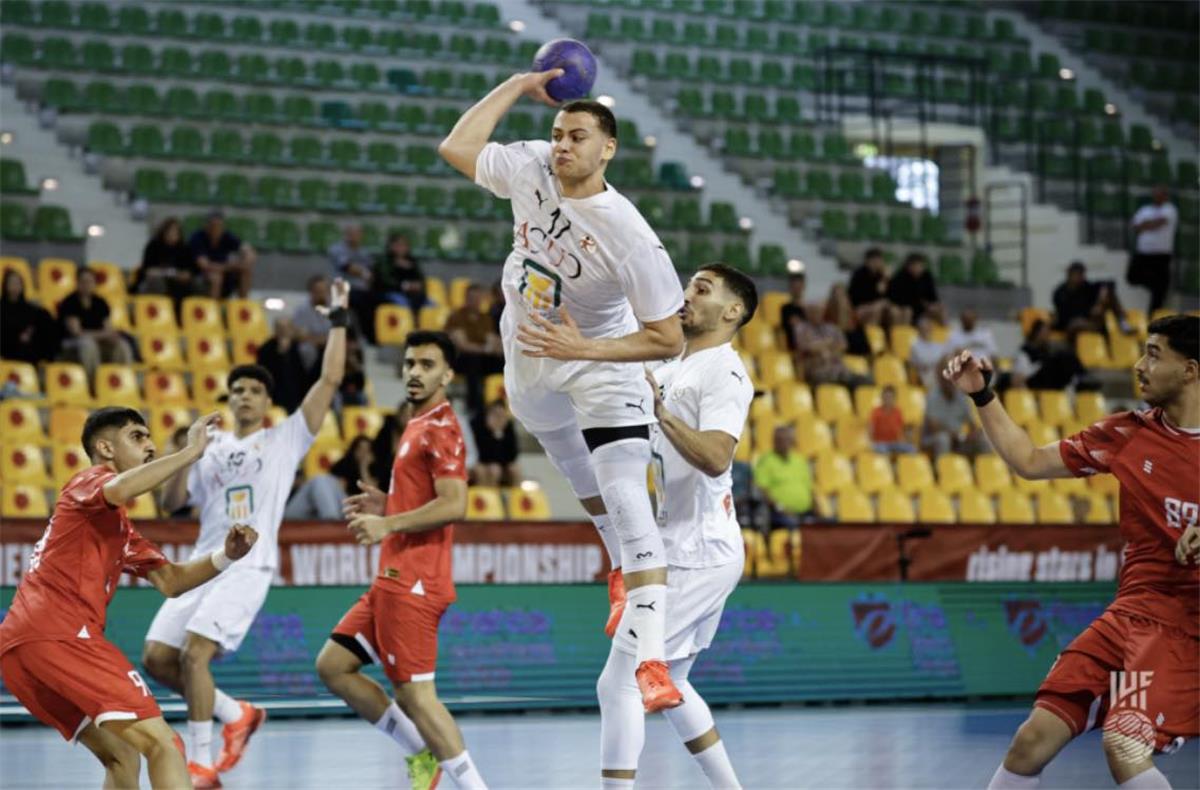 في الكورة : منتخب مصر يحقق فوزًا مثيرًا على إسبانيا في كأس العالم لكرة اليد للشباب ويتأهل للدور الرئيسي