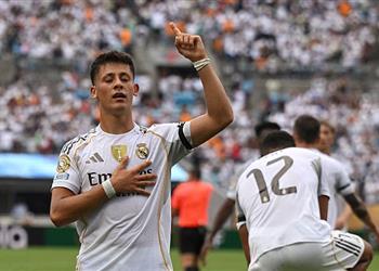 فيديو جولر يسجل هدف ريال مدريد الثاني أمام باتشوكا