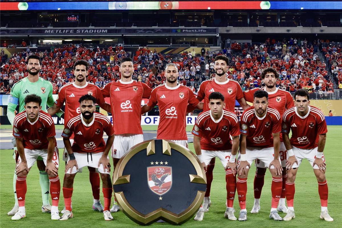 شبكة الحلم : الأهلي يُقرر معاقبة لاعبيه بعد الخروج المبكر من كأس العالم للأندية