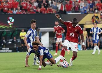 أليو ديانج يحدد رغبته بشأن البقاء أو الرحيل عن الأهلي