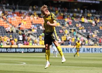 فيديو بوروسيا دورتموند يهزم أولسان هيونداي ويتأهل لدور الـ16 من كأس العالم للأندية