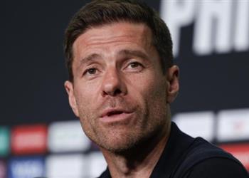 ألونسو يوضح موقف مبابي من مباراة سالزبورج ويرد على تصريحات لابورتا المثيرة