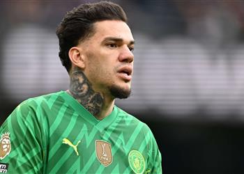 إيدرسون يحسم مصيره مع مانشستر سيتي بعد اهتمام الدوري السعودي