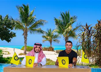 رسمي ا النصر ي علن تجديد عقد كريستيانو رونالدو