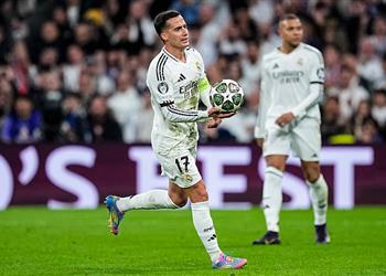 لوكاس فاسكيز اتركوا لاعب ريال مدريد يستمتع وهدفنا الفوز على سالزبورج