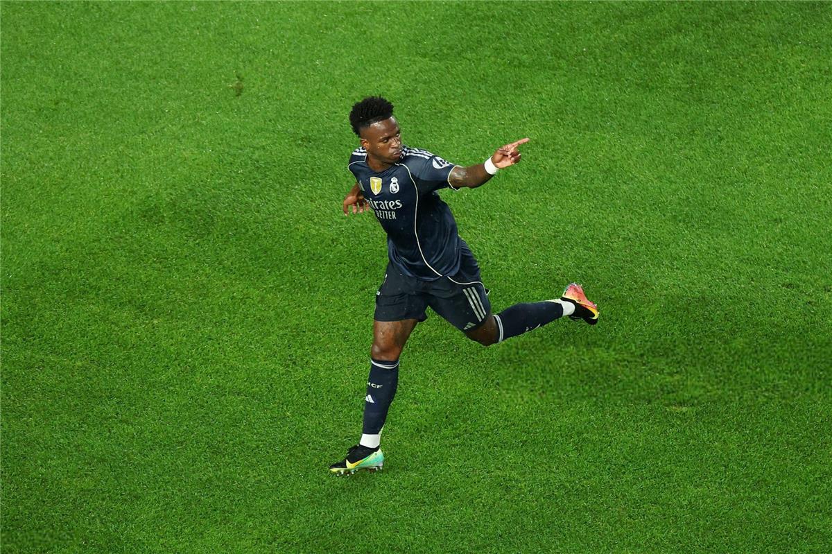 شبكة الحلم : فينيسيوس جونيور: ريال مدريد نادي حياتي.. ولم أشاهد فيديو جوتي