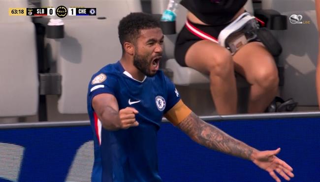 هدف جيمس الرائع من ركلة حره في مرمي بنفيكا بكأس العالم للاندية