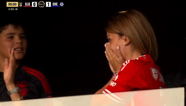 فرحة زوجة دي ماريا بعد احرازة هدف التعادل امام تشيلسي بكأس العالم للاندية