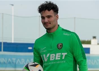 هدف الأهلي والزمالك شلاسك البولندي يكشف لـ بطولات عن عقبة في الشرط الجزائي بعقد الحملاوي