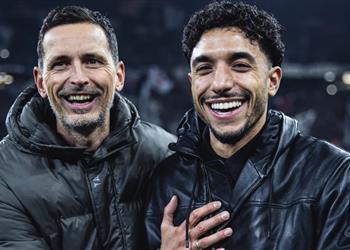 مدرب فرانكفورت يكشف تأثير رحيل عمر مرموش على خططه ورغبته في محاكاة بايرن ميونخ