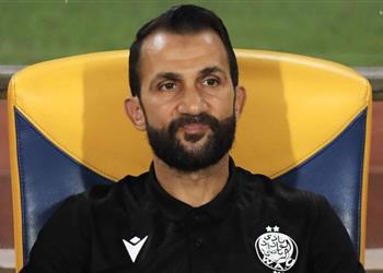 عادل رمزي يرد عبر بطولات على أنباء مفاوضات الزمالك