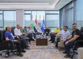 أبو ريدة يجتمع بالجهاز الفني لـ منتخب مصر استعداد ا لـ كأس العرب