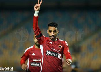 كريم فؤاد أداء الأهلي لن يكون مفاجئ ا في كأس العالم وسنتوكل على الله أمام ميسي