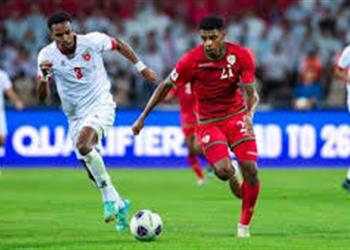 موعد والقنوات الناقلة لمباراة الأردن وعمان اليوم في تصفيات كأس العالم 2026 والمعلقين