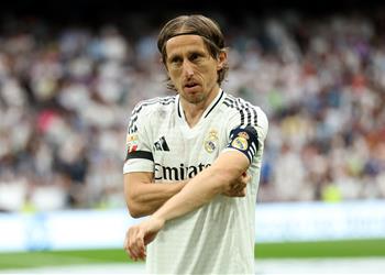 مودريتش يضع لمساته الأخيرة على الانضمام إلى الدوري الإيطالي