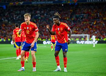 فيديو نيكو ويليامز يسجل هدف إسبانيا الأول أمام فرنسا