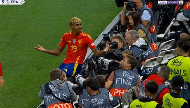 هدف لامين يامال الثاني في مرمي فرنسا ويحتفل علي طريقة محمد صلاح