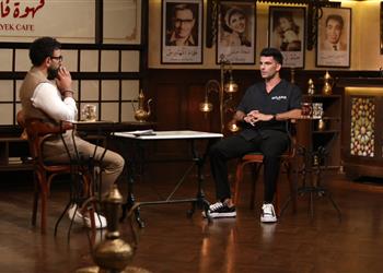 عروض خرافية وتجاهل زيزو يعلن كواليس الشد والجذب مع إدارة الزمالك