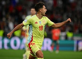 فيديو زومبيميندي يسجل هدف إسبانيا الأول أمام البرتغال