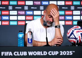 جورارديولا يشيد بلاعب الهلال ويعلن خبر ا صادم ا بعد خسارة مانشستر سيتي