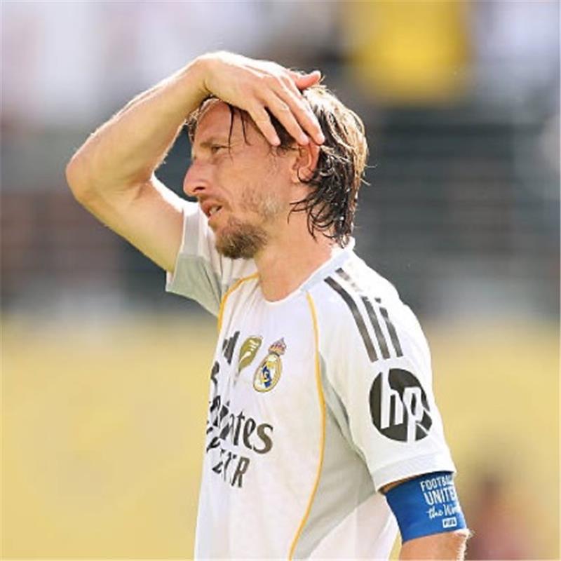 شبكة الحلم : رسميًا | بعد 12 عامًا.. نهاية مسيرة لوكا مودريتش مع ريال مدريد